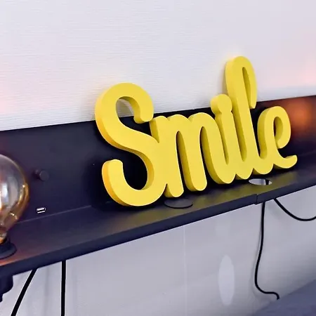 Cosy Lemonade In Bastille Paris